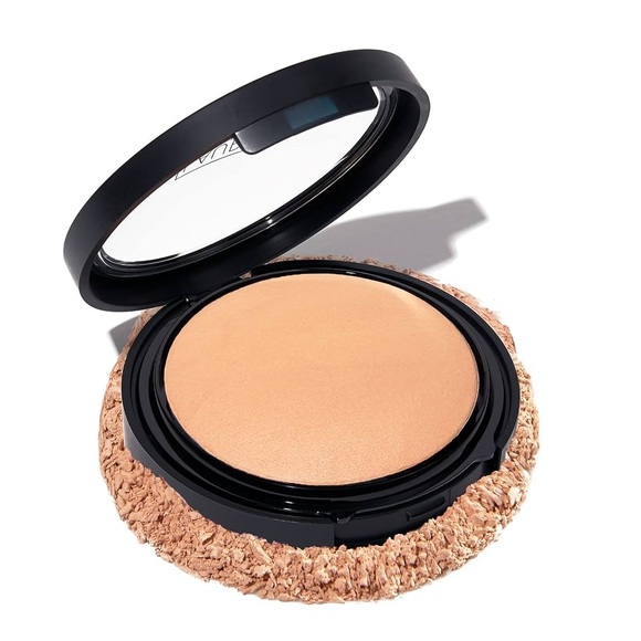 Laura Geller Double Take Baked Powder Foundation - Light - Picture 2 of 5